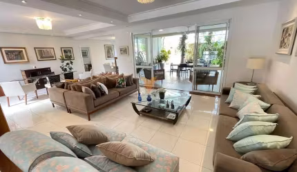 Casa para venda em Tamboré de 460.00m² com 4 Quartos, 4 Suites e 4 Garagens