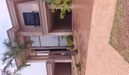 Casa de Condomínio para venda em Residencial Alto Do Castelo de 216.00m² com 3 Quartos, 3 Suites e 4 Garagens