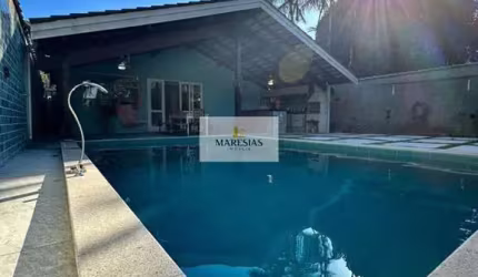 Casa para venda em Boiçucanga de 360.00m² com 4 Quartos, 3 Suites e 4 Garagens
