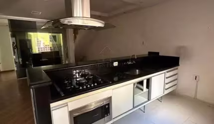 Casa para alugar em Centro (caucaia Do Alto) de 220.00m² com 3 Quartos e 1 Suite
