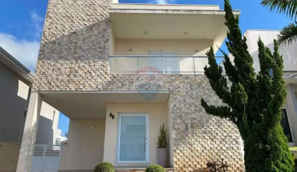 Casa de Condomínio para alugar em Residencial Ibi-aram Ii de 264.00m² com 5 Quartos, 3 Suites e 4 Garagens