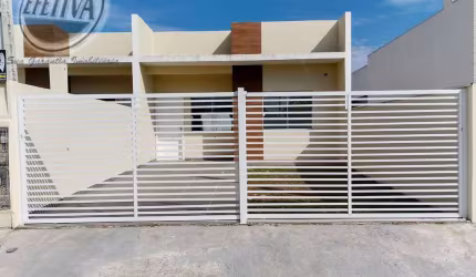 Casa para venda em Matinhos de 83.00m² com 3 Quartos, 1 Suite e 2 Garagens