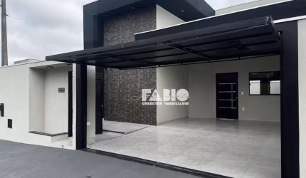 Casa para venda em Parque Dos Ipês de 102.00m² com 3 Quartos, 1 Suite e 2 Garagens