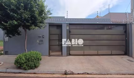 Casa para venda em Jardim Leste de 125.00m² com 2 Quartos, 1 Suite e 2 Garagens