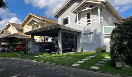 Casa de Condomínio para venda em Chácara Vale Do Rio Cotia de 163.52m² com 4 Quartos e 2 Suites