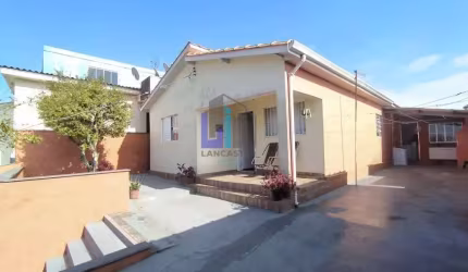 Casa para venda em Jardim Irene de 113.00m² com 2 Quartos, 1 Suite e 2 Garagens
