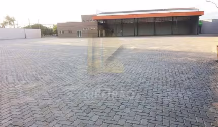 Galpão / Depósito / Armazém para alugar em Jardim Salgado Filho de 3500.00m² com 1 Quarto, 1 Suite e 1 Garagem
