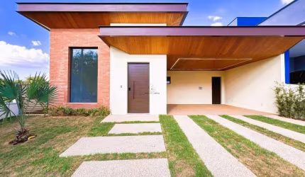 Casa para venda em Cajuru Do Sul de 360.00m² com 3 Quartos, 3 Suites e 2 Garagens