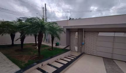 Casa para venda em Vila Santa Clara de 209.98m² com 3 Quartos, 1 Suite e 3 Garagens