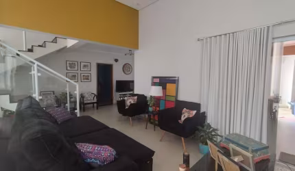 Sobrado para venda em Parque Residencial Nazaré de 355.98m² com 4 Quartos, 4 Suites e 3 Garagens