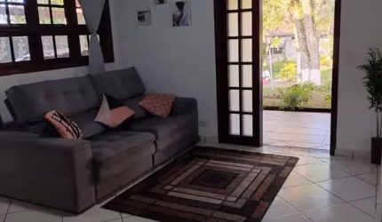 Casa de Condomínio para venda em Jardim Novo Parelheiros de 300.00m² com 3 Quartos, 1 Suite e 1 Garagem