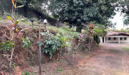 Chácara para venda em Loteamento Residencial Entre Verdes (sousas) de 300.00m² com 3 Quartos, 1 Suite e 4 Garagens