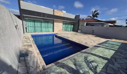 Casa para venda em Matinhos de 149.00m² com 3 Quartos, 2 Suites e 2 Garagens