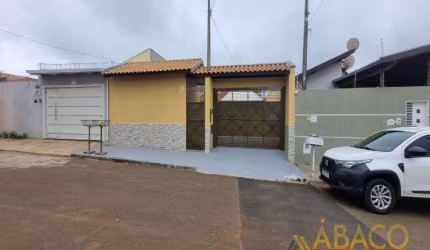 Casa para venda em Jardim Embaré de 167.00m² com 4 Quartos, 1 Suite e 4 Garagens