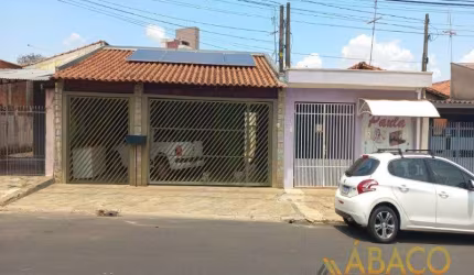 Casa para venda em Parque Industrial de 129.00m² com 4 Quartos, 1 Suite e 2 Garagens