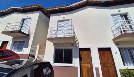 Casa de Condomínio para alugar em Taboleiro Verde de 56.00m² com 2 Quartos e 2 Garagens