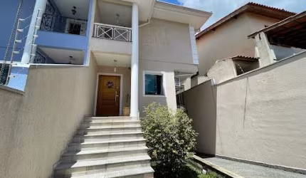 Casa para venda em Cidade São Francisco de 277.00m² com 3 Quartos, 2 Suites e 6 Garagens