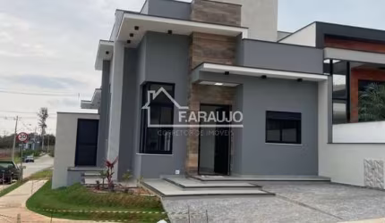 Casa de Condomínio para venda em Horto Florestal de 98.80m² com 3 Quartos, 1 Suite e 2 Garagens