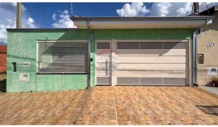 Casa para venda em Residencial Ouro Verde de 190.00m² com 3 Quartos, 1 Suite e 2 Garagens
