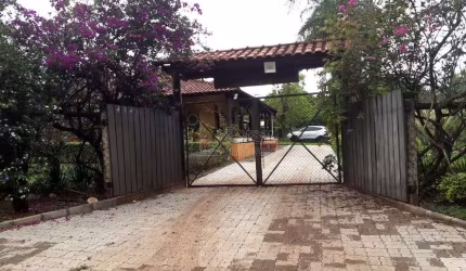 Fazenda / Sítio para venda em Chácara Flora Araraquara de 212.00m² com 2 Quartos