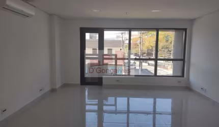Sala Comercial para alugar em Centro de 46.00m² com 1 Garagem