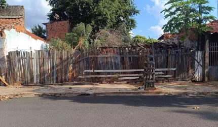 Terreno para venda em Vila Clélia de 200.00m²