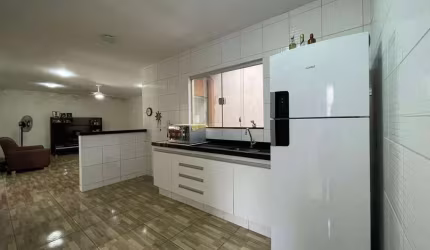 Casa para venda em Parque Residencial Da Fraternidade de 150.00m² com 3 Quartos e 2 Garagens