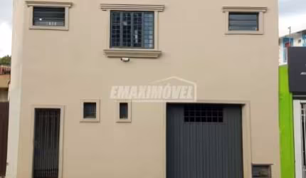 Casa para venda em Centro de 216.00m² com 2 Quartos, 2 Suites e 2 Garagens