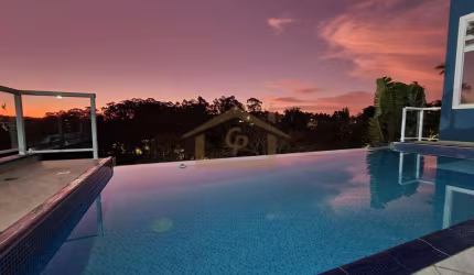 Casa para venda em Granja Caiapiá de 376.00m² com 3 Quartos, 1 Suite e 4 Garagens