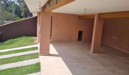 Casa para venda em Residencial Dos Lagos de 282.00m² com 3 Quartos, 3 Suites e 4 Garagens