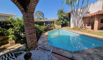 Casa para venda em Nova Higienópolis de 307.00m² com 4 Quartos, 4 Suites e 4 Garagens