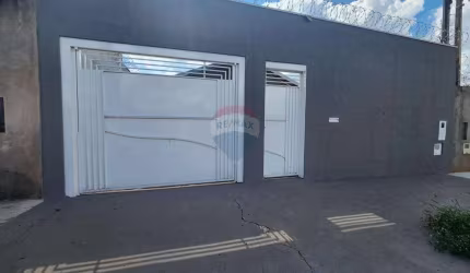 Casa para venda em Engenheiro Carlos De Lacerda Chaves de 47.00m² com 2 Quartos e 4 Garagens