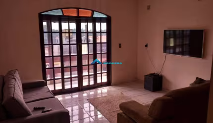 Casa para venda em Jardim Mirante de 229.00m² com 3 Quartos e 1 Suite