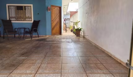 Casa para venda em Conjunto Habitacional Dom Constantino Amstalden de 138.00m² com 2 Quartos, 1 Suite e 3 Garagens