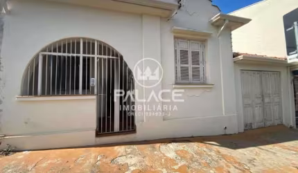 Casa para alugar em Centro de 137.00m² com 4 Quartos e 1 Garagem