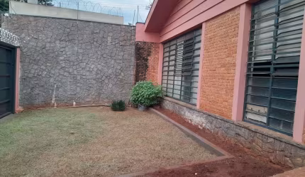 Casa para venda em Jardim Sumaré de 249.00m² com 6 Quartos, 1 Suite e 2 Garagens