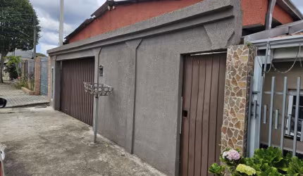 Casa para venda em Cidade Industrial de 120.00m² com 4 Quartos, 1 Suite e 2 Garagens