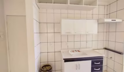 Apartamento para venda e aluguel em Santa Terezinha de 48.00m² com 2 Quartos e 1 Garagem