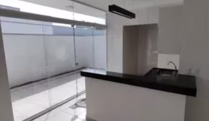Casa para alugar em Horto Florestal 1 de 90.00m² com 3 Quartos, 1 Suite e 2 Garagens