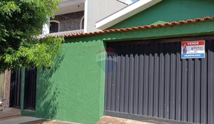 Casa para venda em Jardim Irajá de 85.00m² com 3 Quartos e 1 Garagem