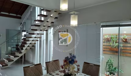 Casa para venda em Jardim Patrícia de 260.00m² com 3 Quartos, 1 Suite e 2 Garagens