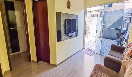 Casa para venda em Maracanã de 55.00m² com 2 Quartos e 1 Garagem