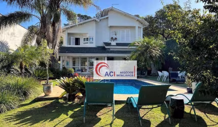 Casa para venda em Vila Santo Antônio de 496.00m² com 4 Quartos, 4 Suites e 5 Garagens