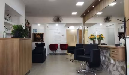 Casa para venda em Conjunto Habitacional Hilda Mandarino de 170.00m² com 3 Quartos e 2 Garagens