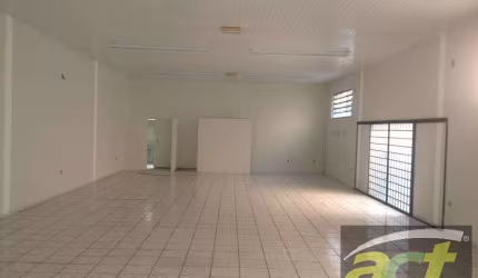 Prédio Comercial para venda em Centro de 229.00m²
