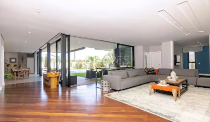 Casa de Condomínio para venda em Santa Felicidade de 603.00m² com 5 Quartos, 5 Suites e 6 Garagens