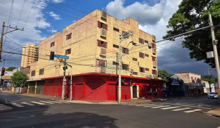 Prédio Comercial para venda em Jardim Mosteiro de 1704.94m² com 20 Quartos e 5 Garagens