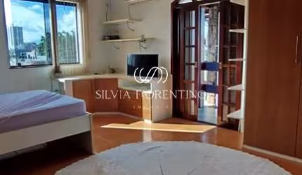 Casa para venda em Esplanada Independência de 250.00m² com 5 Quartos, 1 Suite e 2 Garagens