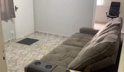 Casa para venda em Conjunto Habitacional Antônio Bovolenta de 50.00m² com 3 Quartos, 1 Suite e 2 Garagens