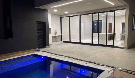 Casa de Condomínio para venda em Alphaville Nova Esplanada 4 de 261.00m² com 3 Quartos, 3 Suites e 6 Garagens